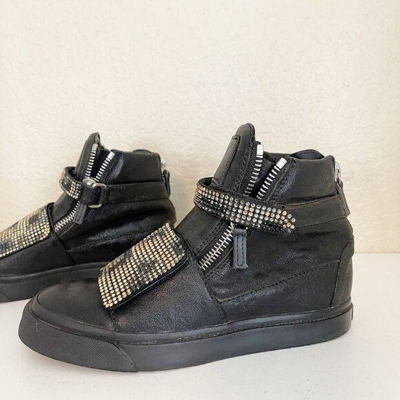 Giuseppe Zanotti Limited Edition High top crystal studded black leather Sneakers - Picture 8 of 17